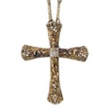 LARGE 9CT YELLOW GOLD BARK EFFECT CROSS PENDANT SET WITH NINE CENTRAL PASTE STONES on a twig