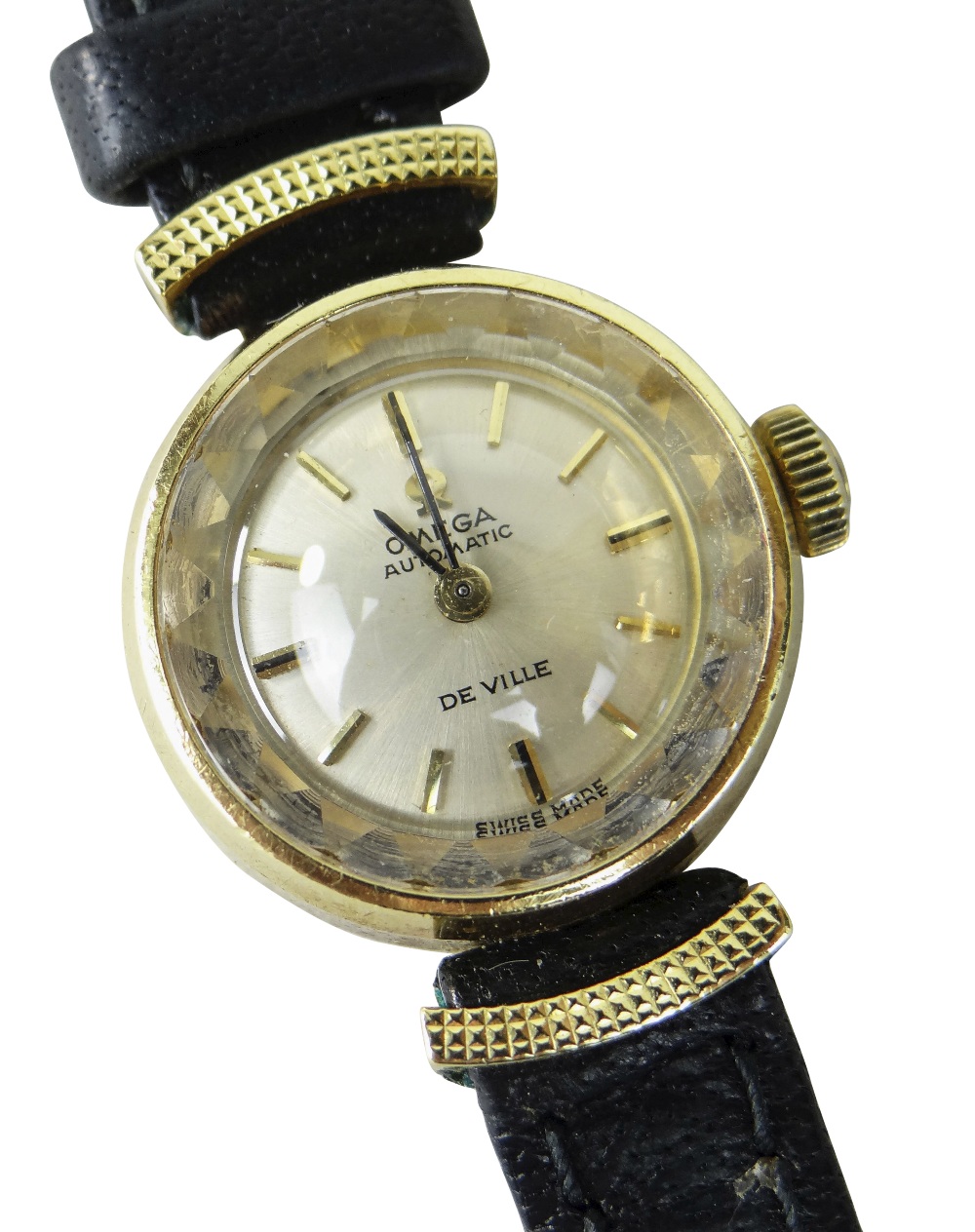 18K YELLOW GOLD LADIES OMEGA AUTOMATIC DE VILLE WRISTWATCH, numbered to inside of back cover '