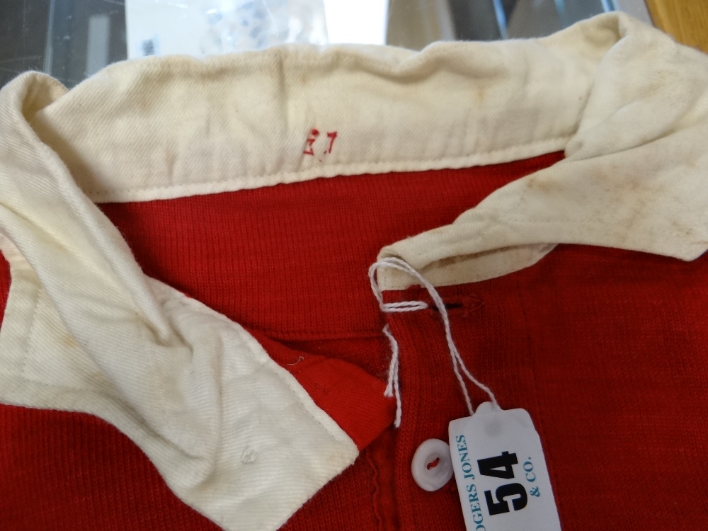 1905-1907 WALES INTERNATIONAL RUGBY UNION JERSEY WORN BY RHYS GABE (1880-1967) HAVING BEEN SWAPPED - Image 9 of 14