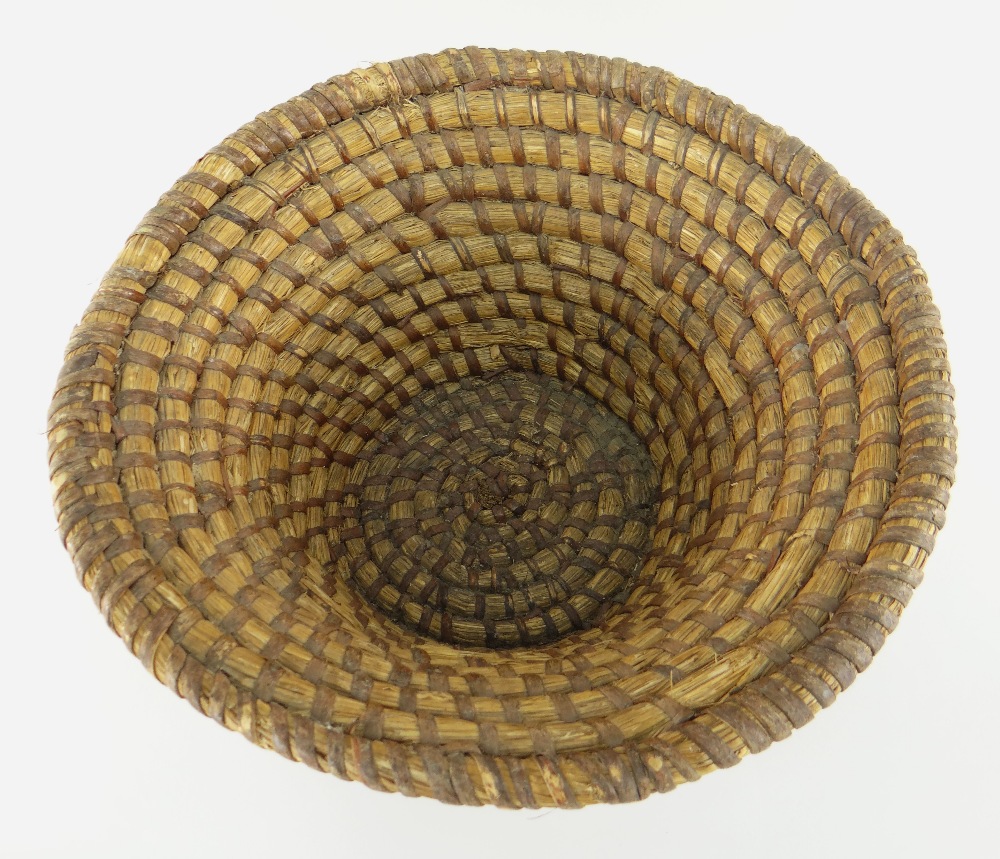 CARDIGANSHIRE LIP-WORK CIRCULAR BASKET of tapered form, traditionally crafted from wheat straw coils - Image 2 of 3