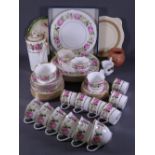 ROYAL WORCESTER ROYAL GARDEN DINNER, COFFEE & TEAWARE, a quantity