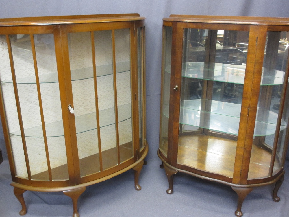 TWO VINTAGE GLASS FRONT DISPLAY CABINETS, 87 and 102cm widths