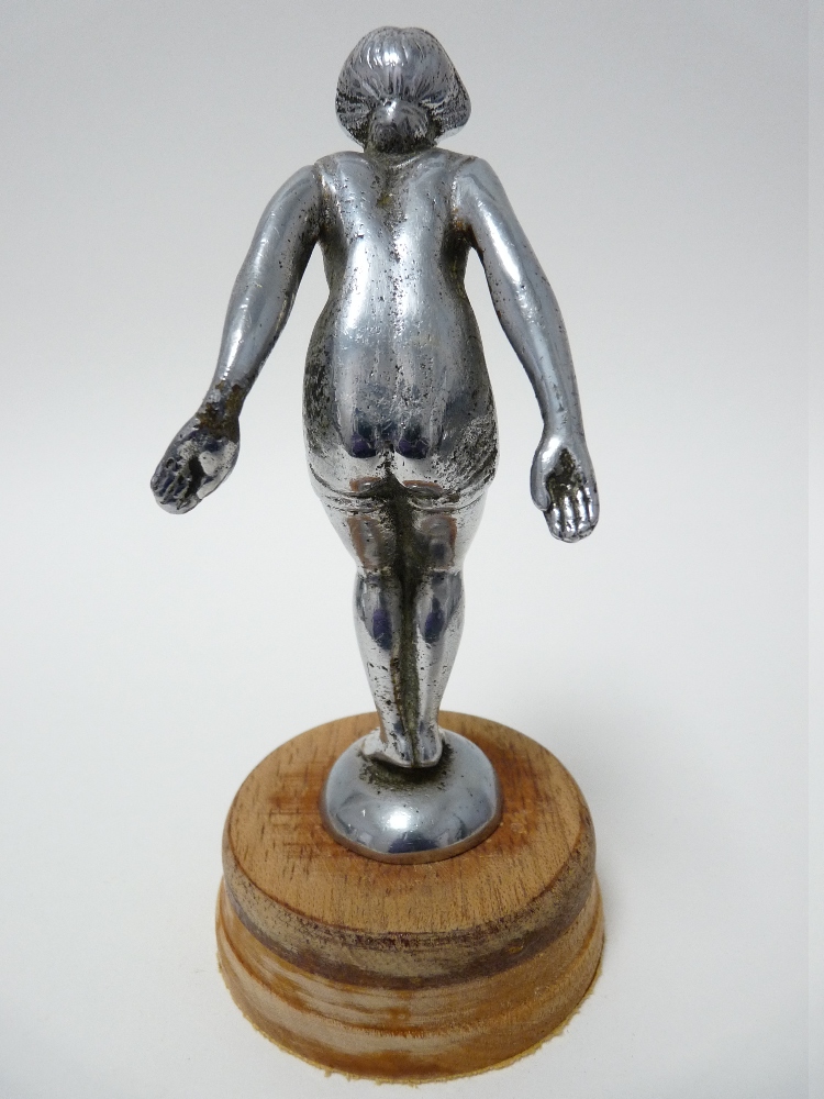 VINTAGE CAR MASCOT-BATHING BELLE umarked, circa 1920s, 12cms H. - Image 2 of 3