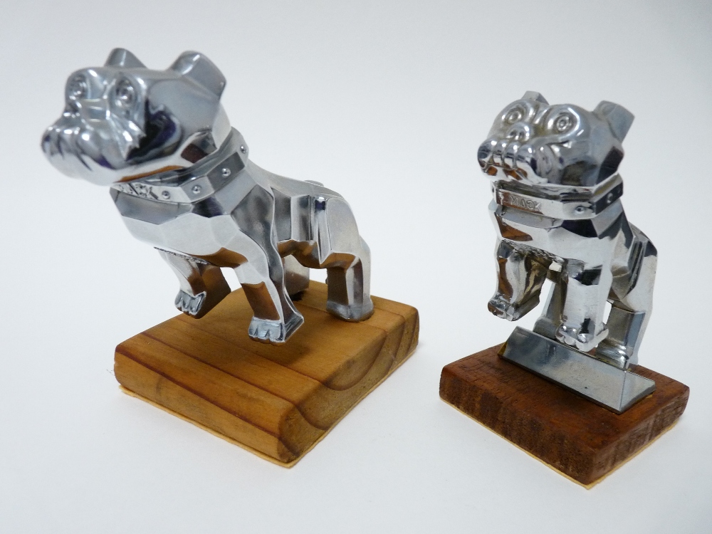 VINTAGE TRUCK MASCOTS X 2-MACK BULLDOGS two sizes including a 9.5cms H, 10cms L example and a 9.5cms - Image 3 of 5