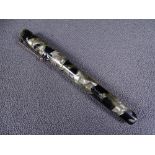 MABIE TODD - Vintage 1940s pearl grey and black marble Swan Mabie Todd self-filler fountain pen with