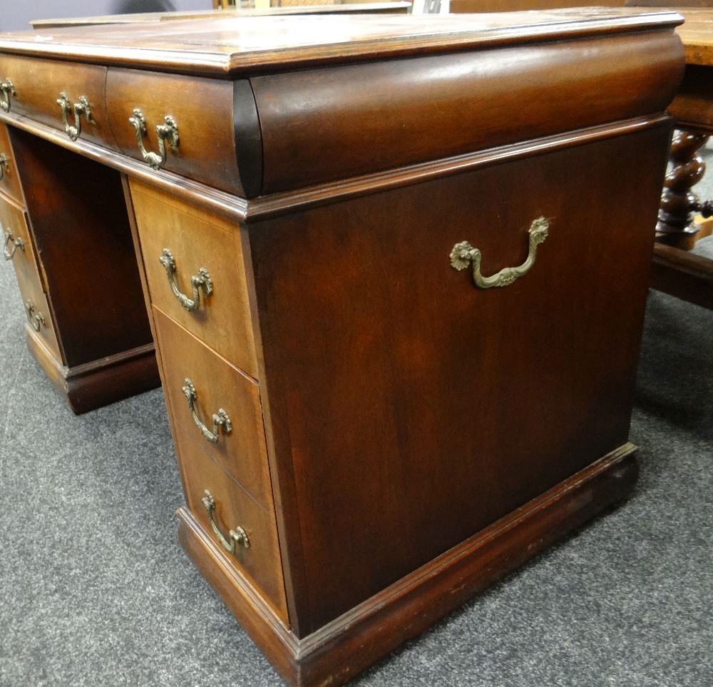 REPRODUCTION MAHOGANY WRITING DESK, two banks of three drawers, three further frieze drawers, gilt - Image 3 of 3