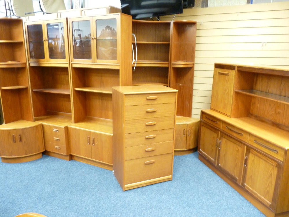 EXCELLENT G-PLAN MID-CENTURY TEAK LOUNGE SYSTEM 6-PIECES to include concave bookshelf, sideboard