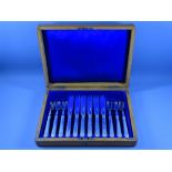 CANTEEN OF ALL SILVER FISH KNIVES & FORKS, six of each, with shell ends to the handles, 25 ozs,