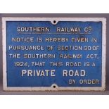 SOUTHERN RAILWAY CO CAST IRON 1924 RAILWAY ACT PRIVATE ROAD SIGN, 49 x 68cms