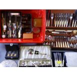 AN OAK CASED CANTEEN OF CUTLERY, boxed sets and loose, EPNS cutlery ETC