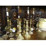ASSORTED CANDLESTICKS & CANDLESTICK TABLE LAMPS, brass and oak (13)
