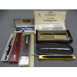 VINTAGE PENS, a small collection, including a Platinum No. 76 gift set, in original box