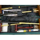 CLASSICAL STYLE MODERN GARDEN CROQUET SET in a canvas carry case