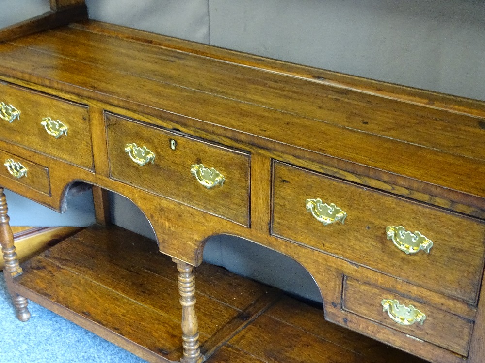 SHROPSHIRE OAK POTBOARD DRESSER, having two shelf open back rack with elongated shoes over a base - Image 2 of 3