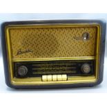 VINTAGE BUSH RADIO, Model No V8F61, mid-1950s valve radio