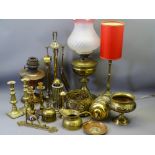 VINTAGE BRASS & COPPERWARE, a quantity