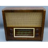 EKCO VINTAGE WOODEN CASED RADIO, MODEL A160, 41cms H