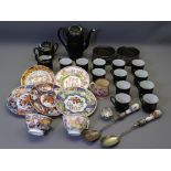 CONTINENTAL CABINET CHINA & SIMILAR ITEMS including platters, Spanish 'Bidasoa' platters, a pair,