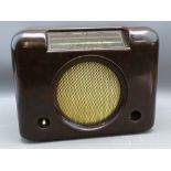 BUSH VINTAGE BAKELITE RADIO, 25cms H, DAC 90A