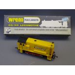 MODEL RAILWAY - Wrenn W2243 diesel shunter 'Dunlop', boxed with instructions and packing rings,