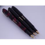 CONWAY STEWART - Vintage (1950s-60s) Black Conway Stewart No. 14 fountain pen with gold trim and