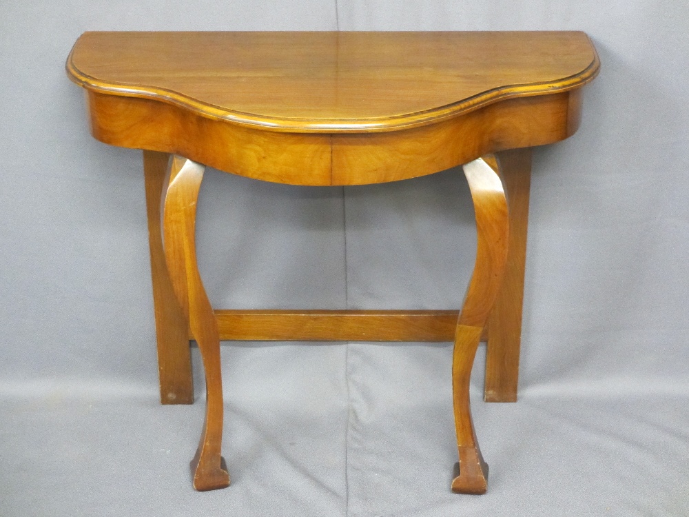 VINTAGE MAHOGANY SHAPED TOP CONSOLE TABLE, 76cms H, 90cms W, 45cms D