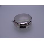 SILVER SNUFF BOX, circular plain with hinged lid by H C Freeman, Birmingham 1904,0.5ozs