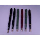 CONWAY STEWART - 5 vintage (1960s) Conway fountain pens: 1 Black Conway No.103 fountain pen with