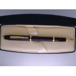 CROSS - Modern Matte Black Cross Century ii fountain pen with gold trim and Cross M nib. In original