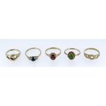 FIVE 9CT GOLD MOUNTED DRESS RINGS including ring set with peridot, garnet and tourmaline (5)
