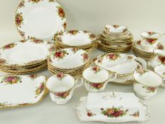 ASSORTED ROYAL ALBERT 'OLD COUNTRY ROSES' CHINA