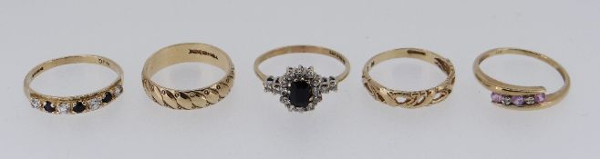 FIVE 9CT GOLD DRESS RINGS, three set with semi-precious stones, one with sapphires, 9.7gms