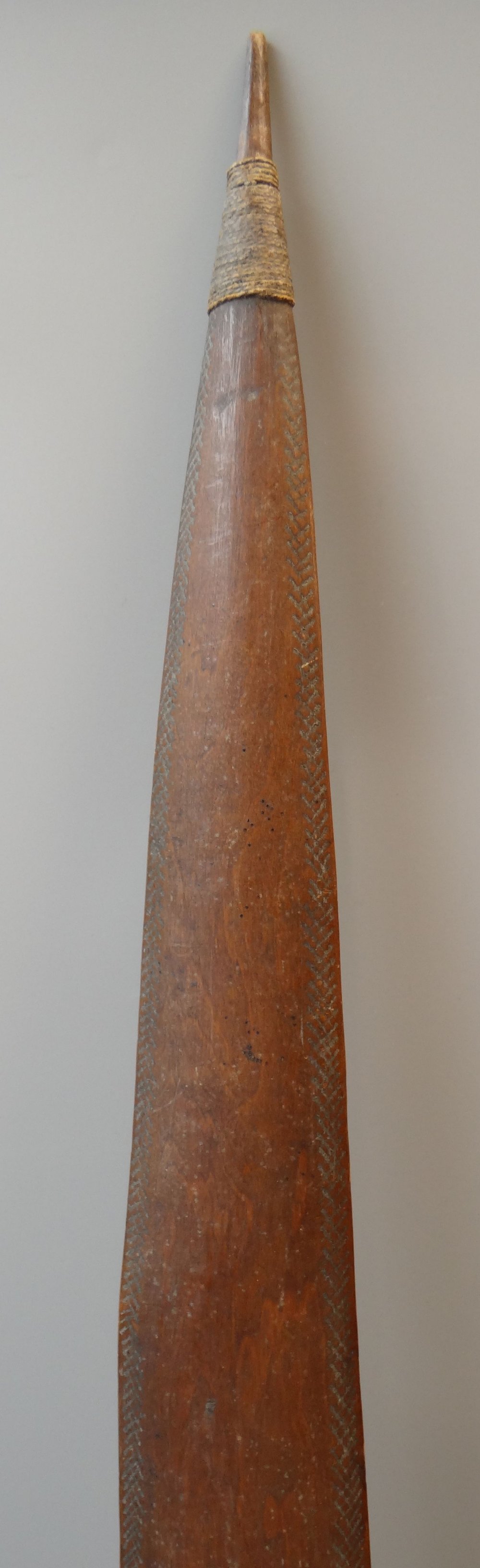 RARE ANDAMAN ISLANDS BOW, herringbone decoration to centre and edges, 180cms - Image 2 of 4