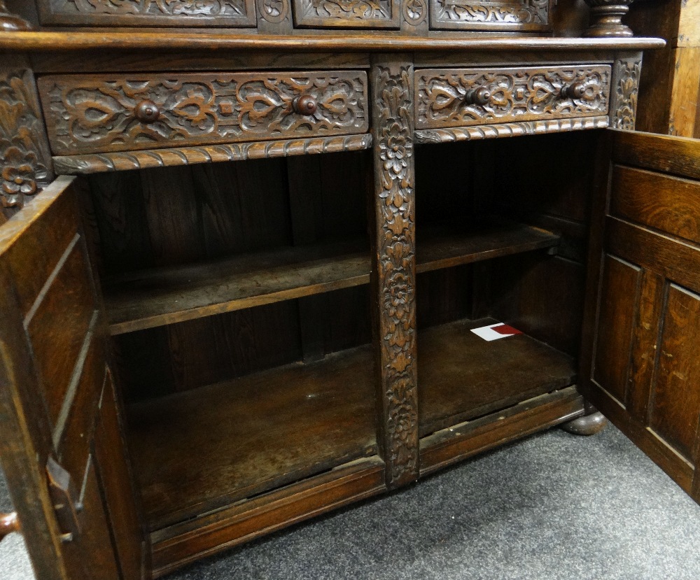 REPRODUCTION ELIZABETHAN-STYLE CARVED OAK COURT CUPBOARD, top section of three cupboards above - Image 3 of 4