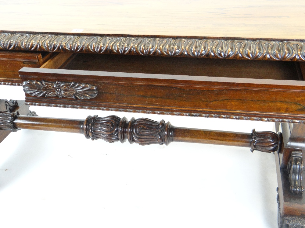 FINE GEORGE IV GILLOWS-STYLE ROSEWOOD CARVED LIBRARY TABLE, bold foliate carved and ebonised edge - Image 6 of 34