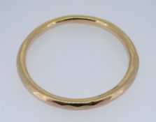 9CT YELLOW GOLD BANGLE, 23.9gms