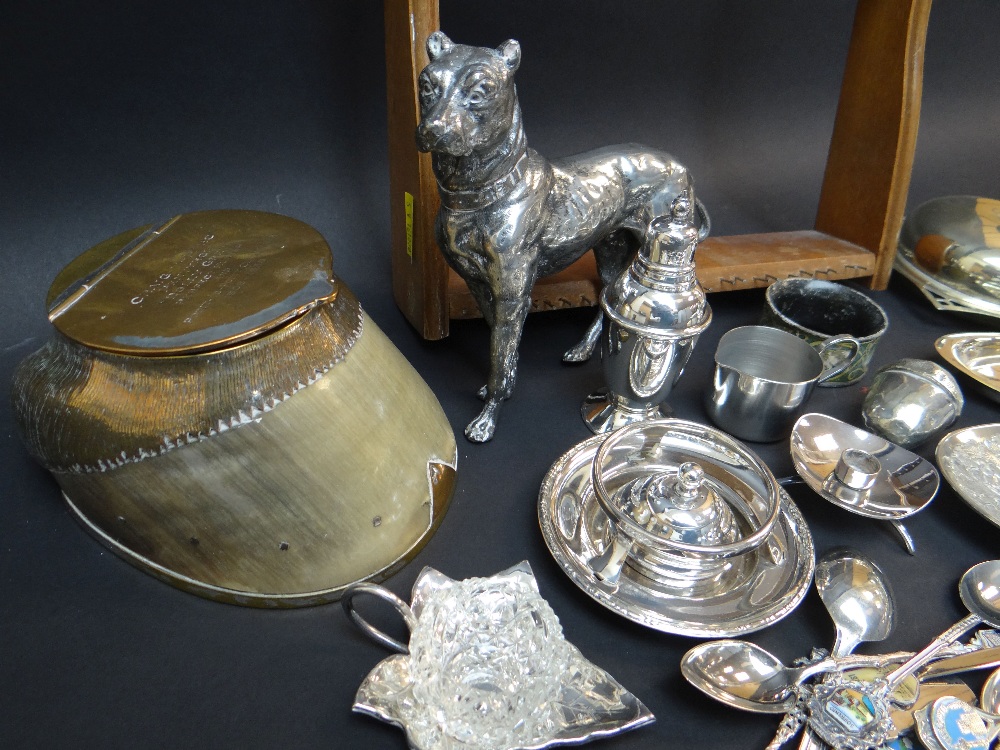 COLLECTION OF PLATED ITEMS including three-piece condiments set on tray, mounted horse hoof with - Image 2 of 2