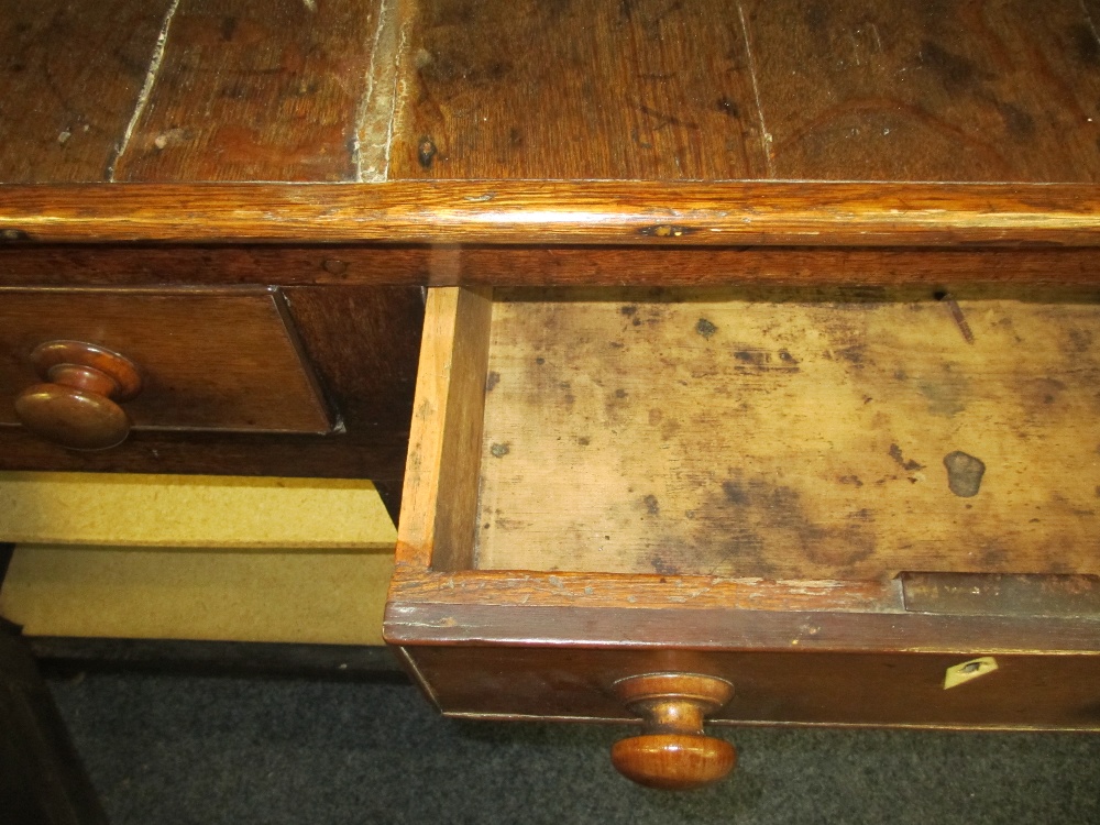 CIRCA 1820 WELSH OAK DRESSER the three shelf shape sided rack having wide back boards over a multi - Image 3 of 3