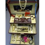 QUALITY LEATHER EFFECT JEWELLERY BOX & CONTENTS to include Rotary, Seiko and other lady's watches,