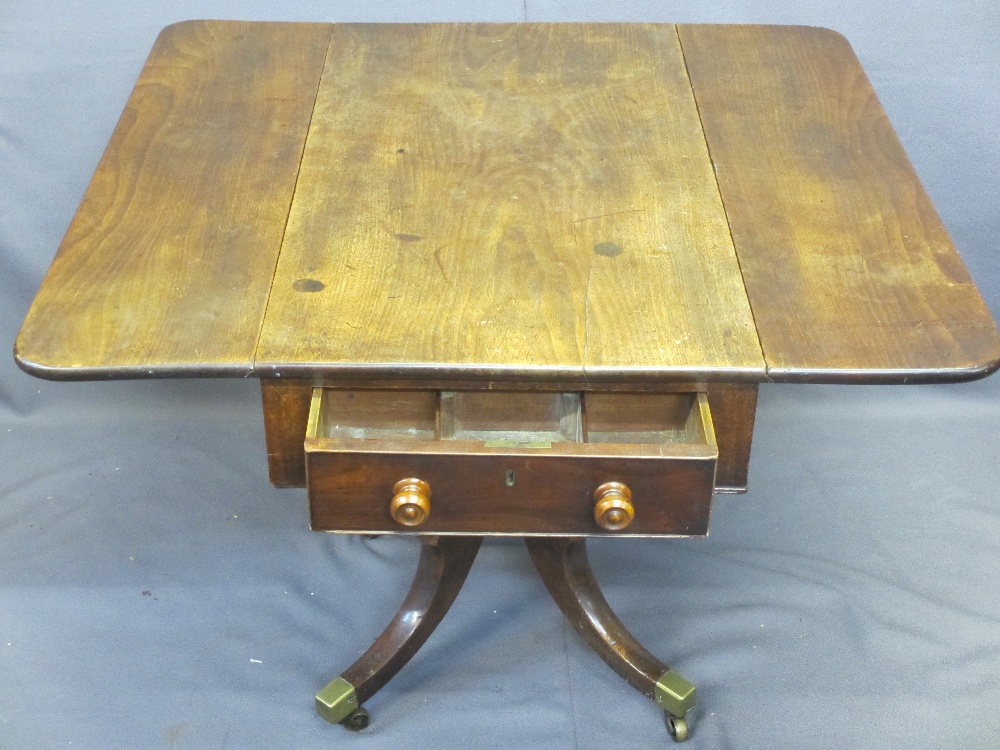 LATE REGENCY MAHOGANY TWIN-FLAP PEDESTAL TABLE with end drawers having turned wooden knobs, turned - Image 2 of 3