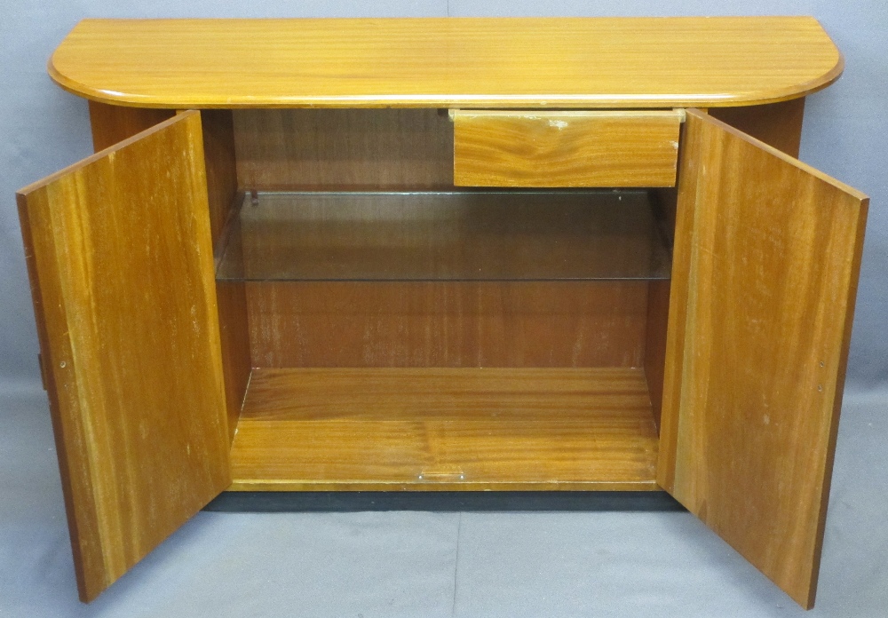 MID-CENTURY TEAK CURVED END SHELF SIDEBOARD with double central cupboard doors, interior drawer - Image 2 of 2