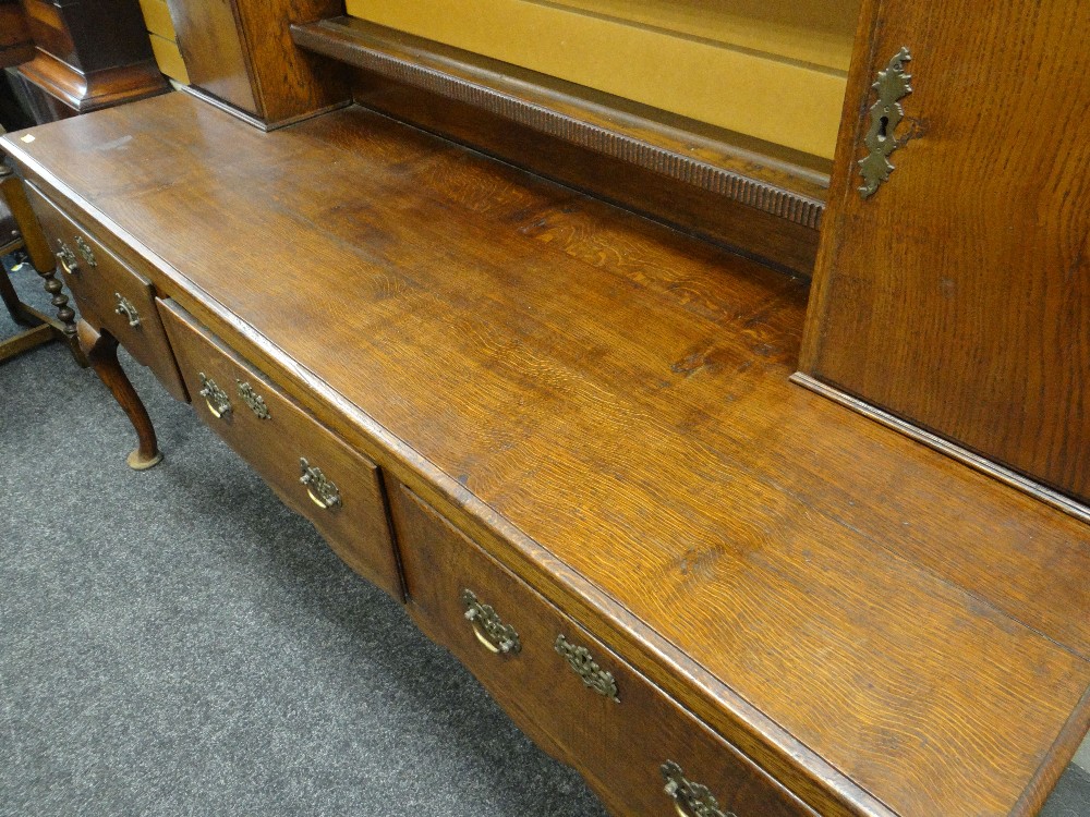 19TH CENTURY OAK SHROPSHIRE-TYPE HIGH DRESSER, dental cornice above ogee frieze and flute carved - Image 2 of 2