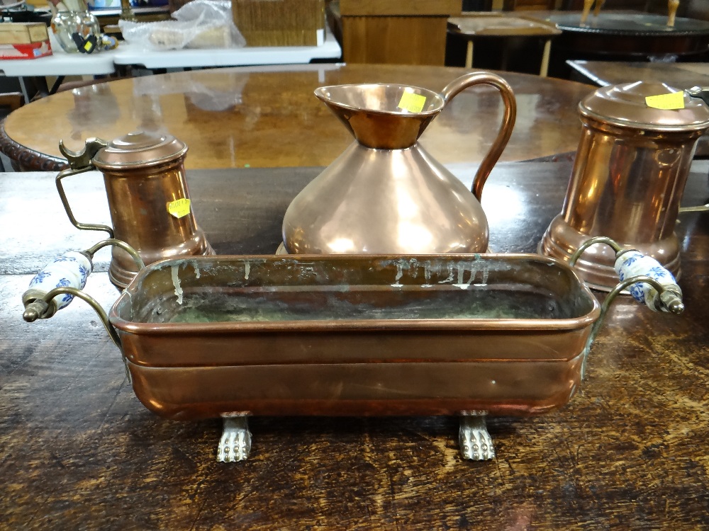 COLLECTION OF VINTAGE COPPER VESSELS, including two long handled sauce pans, brass swing-handled - Image 5 of 11