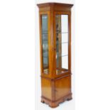 MODERN REPRODUCTION NARROW CHINA CABINET, patera-centered yew wood frieze, single-glazed door and