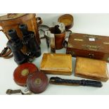 GROUP OF GENTLEMEN'S ACCESSORIES including oak cigar / cigarette box, leather triple-spirit flask