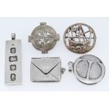 ASSORTED SILVER COLLECTABLES & JEWELLERY comprising a silver stamp case in the form of an