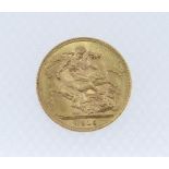 GEORGE V GOLD SOVEREIGN, 1915, 8gms