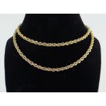 YELLOW METAL FINE LINK CHAIN (tests as gold - valued as 9ct), 9.3gms