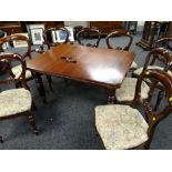 LATE VICTORIAN & MAHOGANY EXTENDING DINING TABLE with two extra leaves, canted corners and reeded