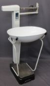 GARDNER & SONS (Wandsworth Limited Weighing Machine Manufacturers) INFANT SCALES, 111cms H